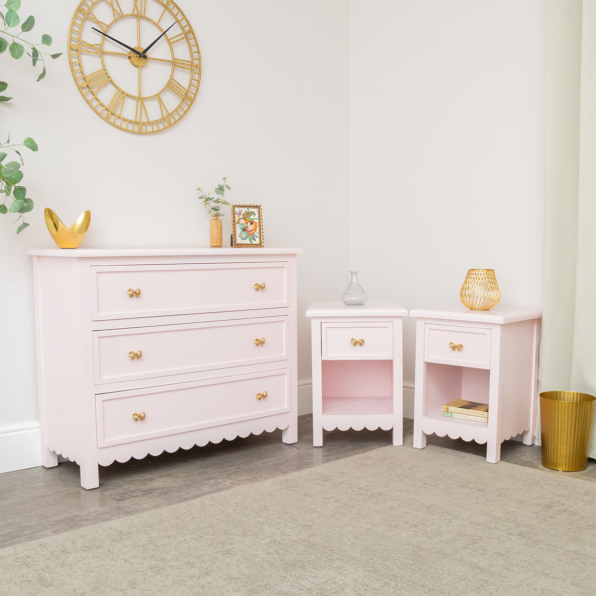 Large Scalloped 3 Drawer Chest of Drawers & Pair Of One Drawer Scallop –  Melody Maison Ltd