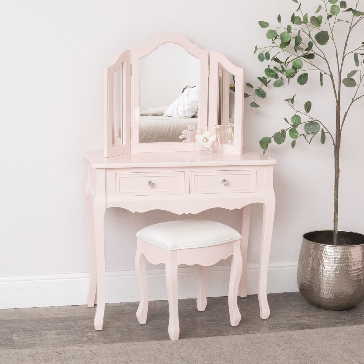 Pink Dressing Table, Mirror, Stool Set - Sophia Pink Range Melody Maison Ltd Pink Dressing Table, Mirror, Stool Set - Sophia Pink Range Melody Maison Ltd