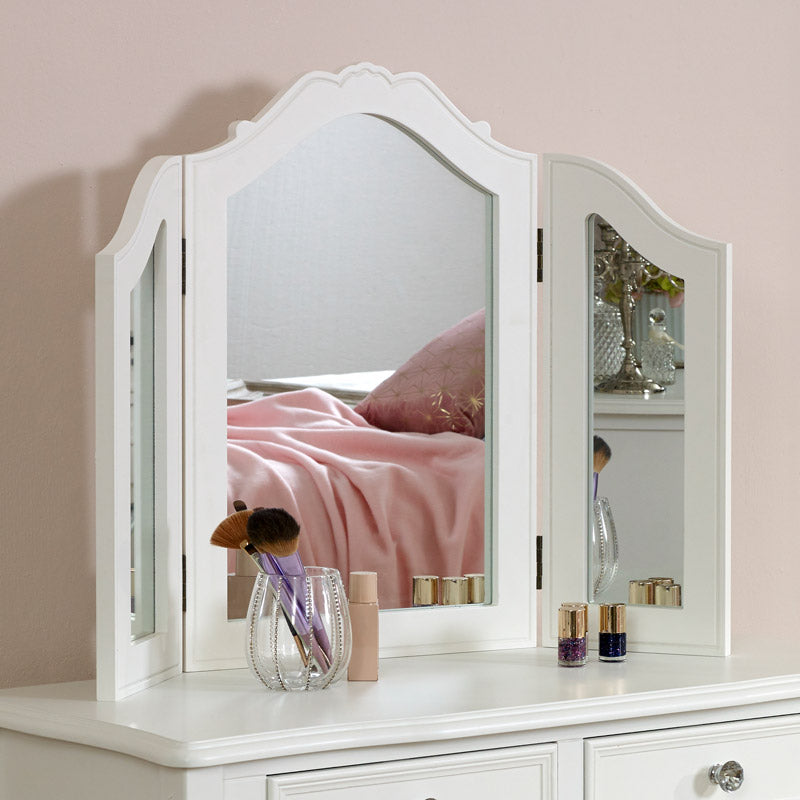 White Tabletop Vanity Mirror - Victoria Range Melody Maison Ltd White Tabletop Vanity Mirror - Victoria Range Melody Maison Ltd