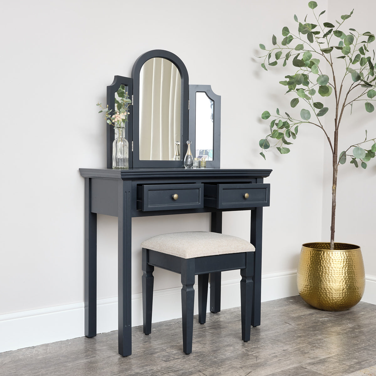 Large Dressing Table, Mirror & Stool Set - Daventry Black Range Melody Maison Ltd Large Dressing Table, Mirror & Stool Set - Daventry Black Range Melody Maison Ltd