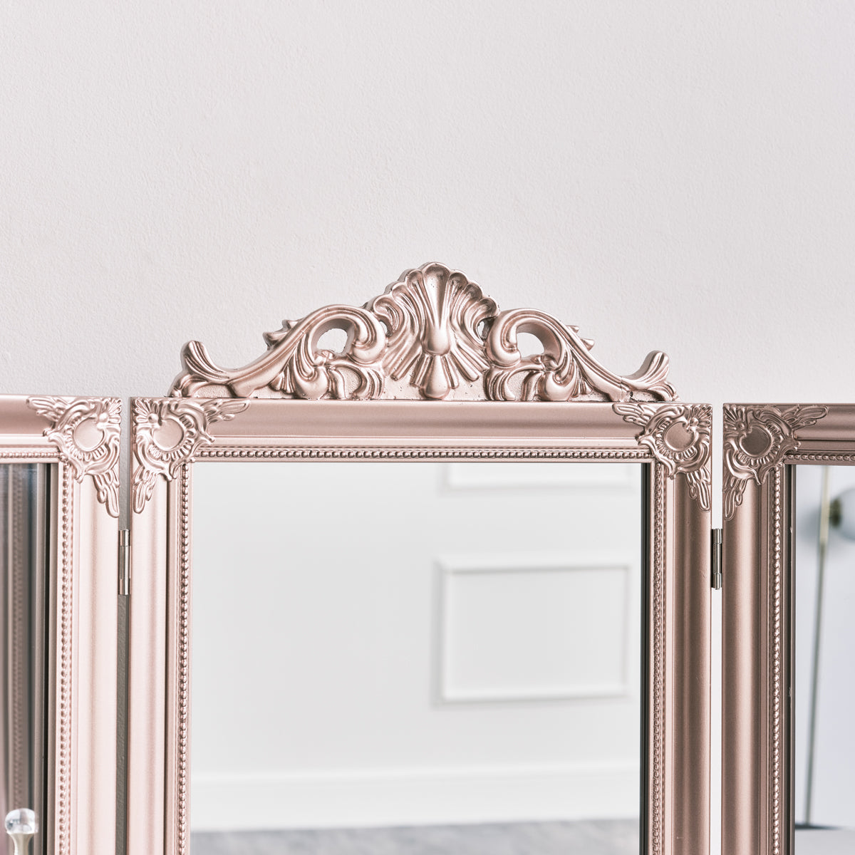 Rose Gold Pink Ornate Dressing Table Triple Mirror Melody Maison Ltd Rose Gold Pink Ornate Dressing Table Triple Mirror Melody Maison Ltd