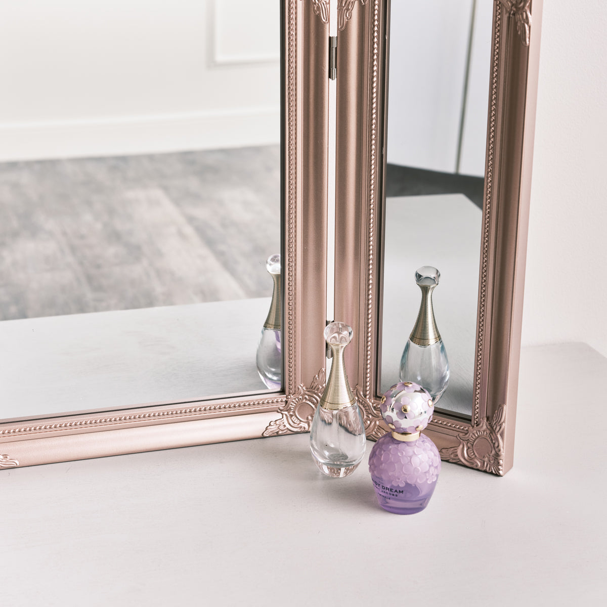 Rose Gold Pink Ornate Dressing Table Triple Mirror Melody Maison Ltd Rose Gold Pink Ornate Dressing Table Triple Mirror Melody Maison Ltd