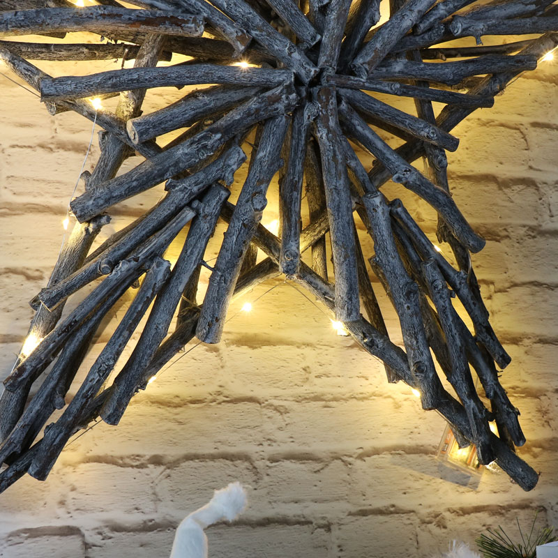 Large Light Up Wicker Christmas Star Wall Decoration