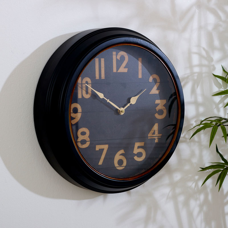 Round Black Wall Clock