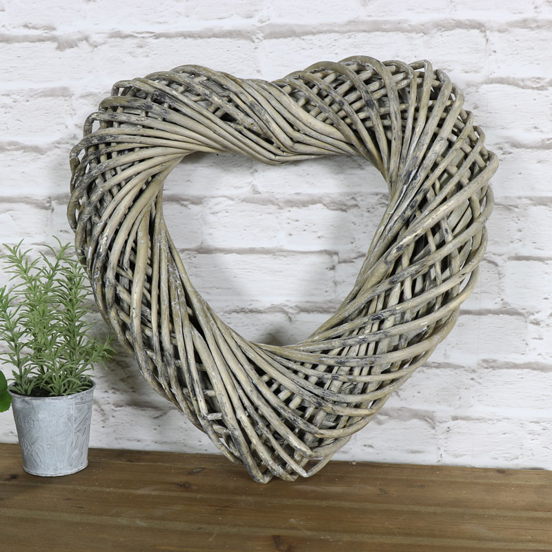 Large Wicker Heart